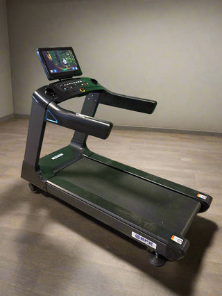 Sports & Fitness Exchange X19 Commercial Touchscreen Treadmill