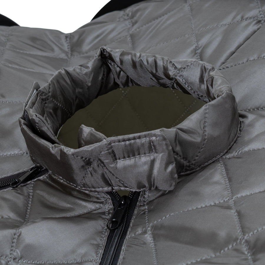 Zipper entry design