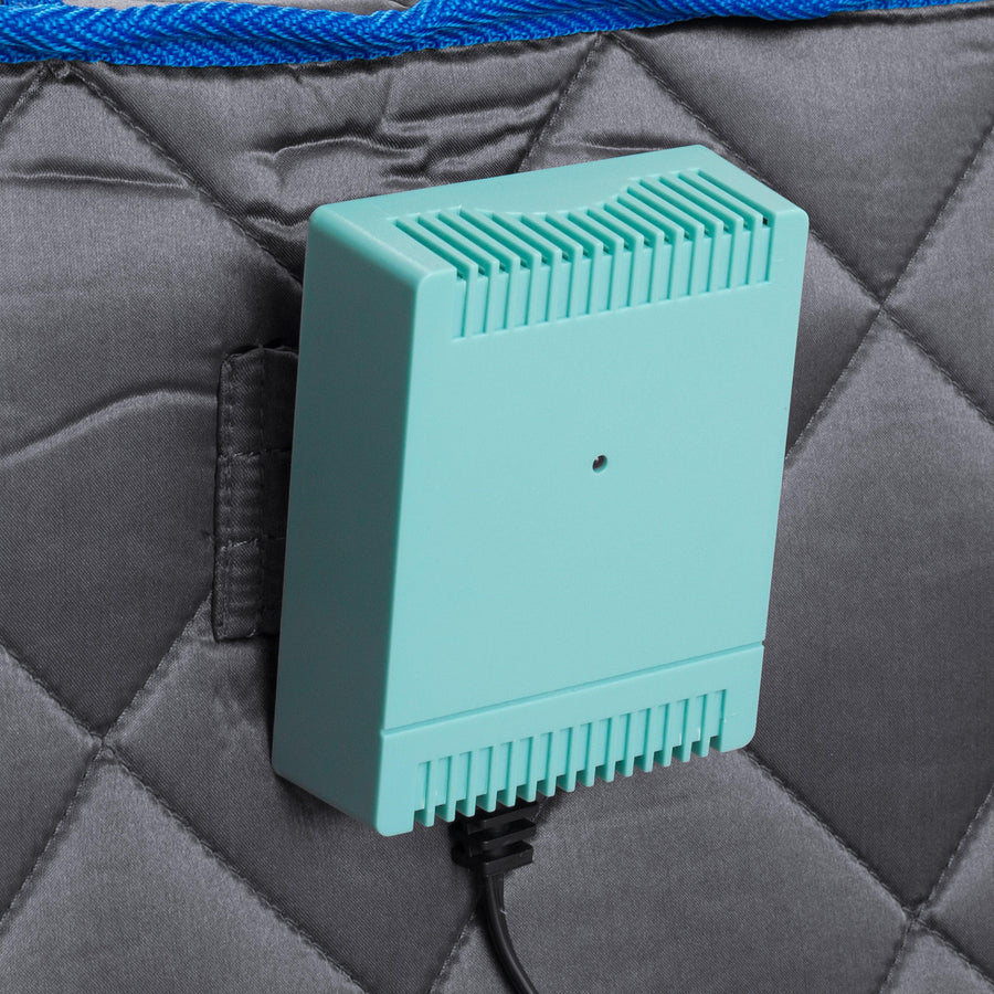 Built-in hand holes
