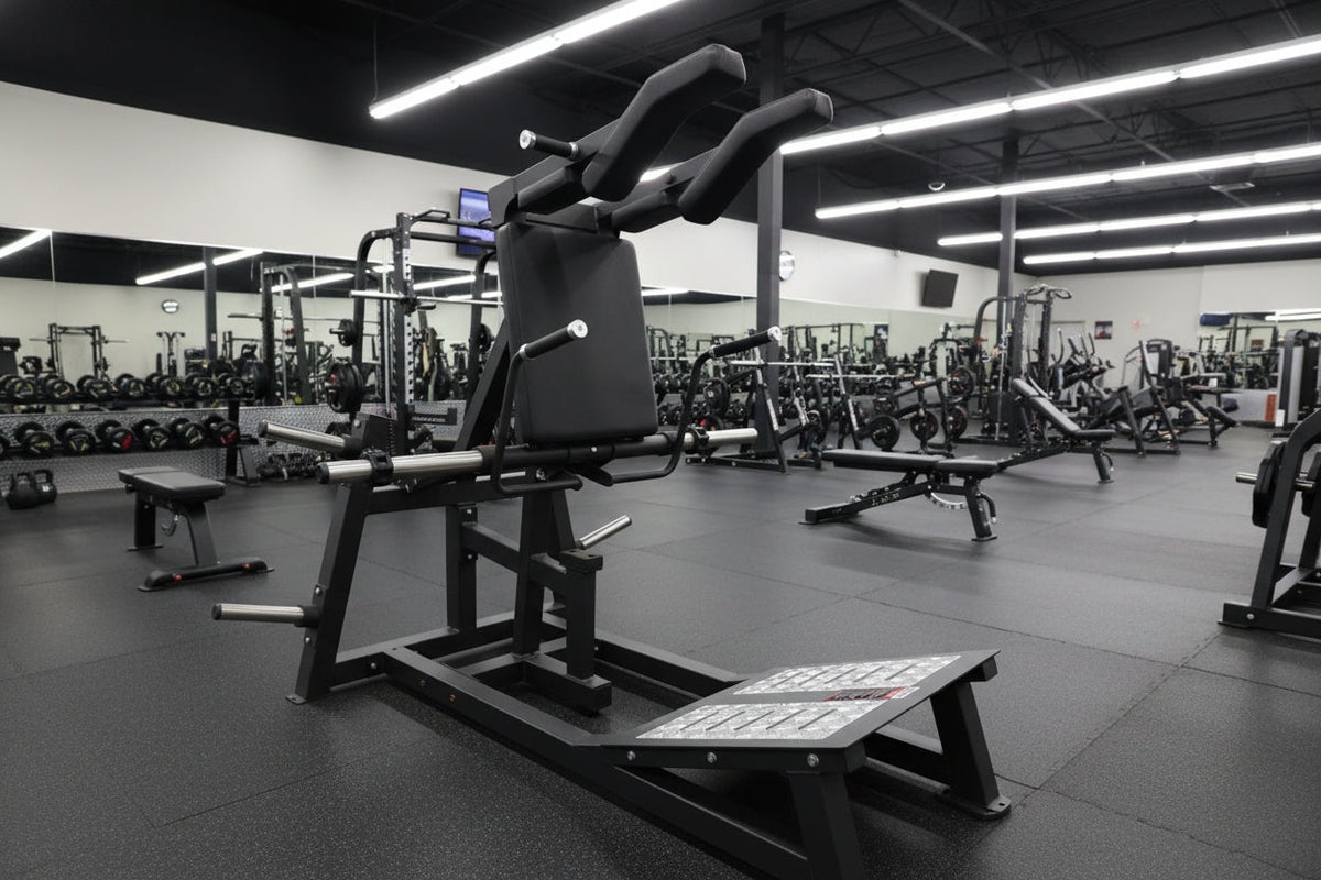 Sports & Fitness Exchange Power Squat and V-Squat Hack Squat Machine