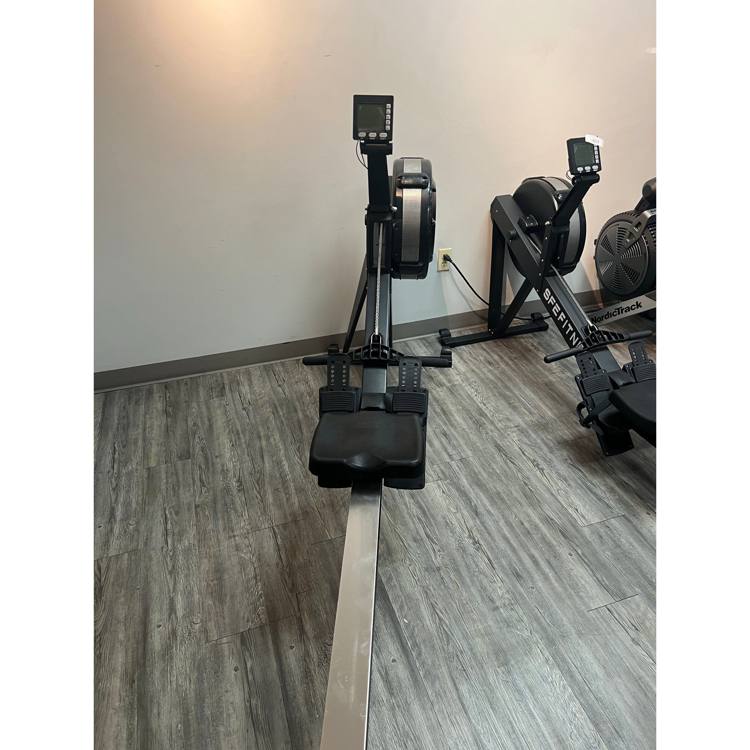 Sports & Fitness Exchange Air Rowing Machine Elite