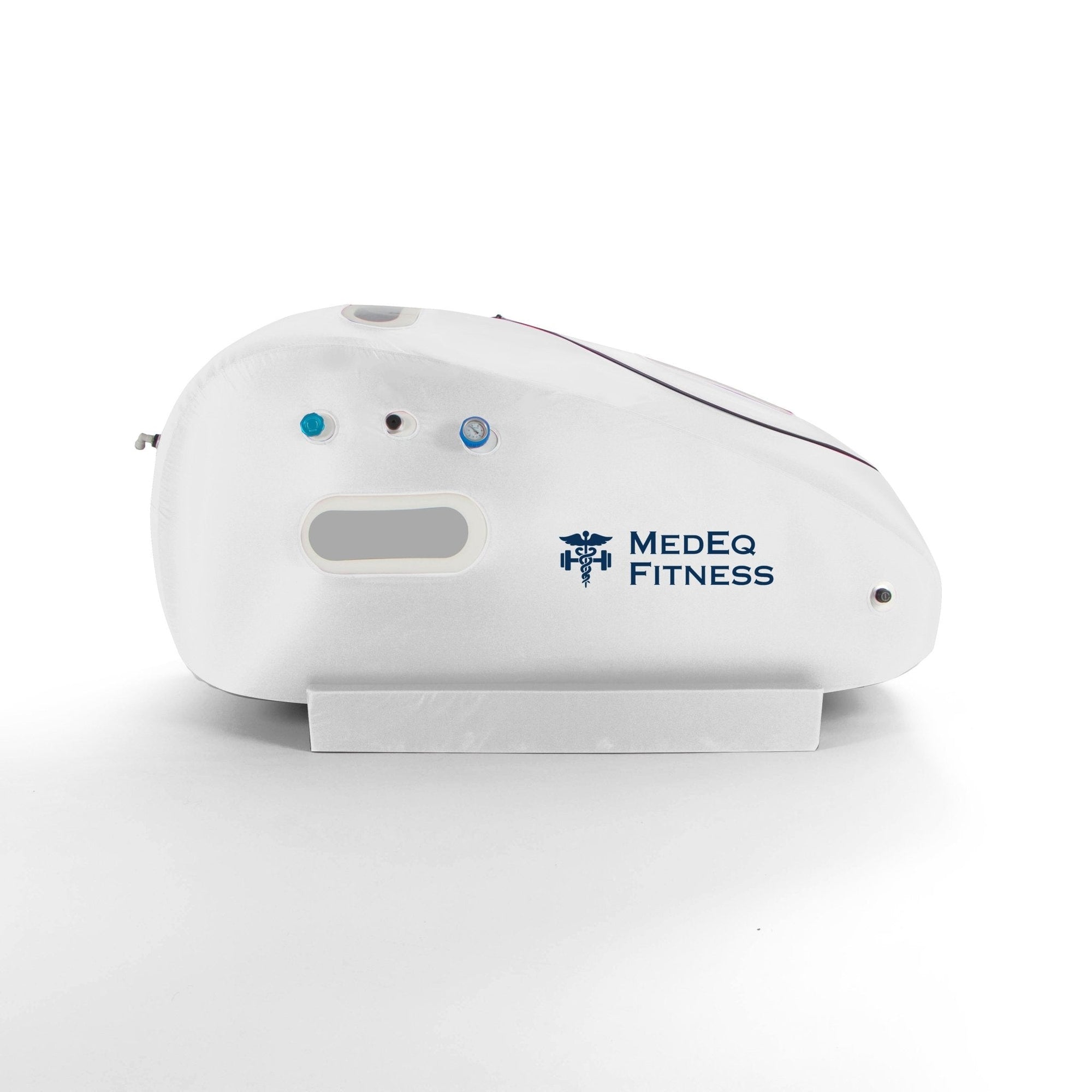 Flexible hyperbaric therapy in seated or lying positions.